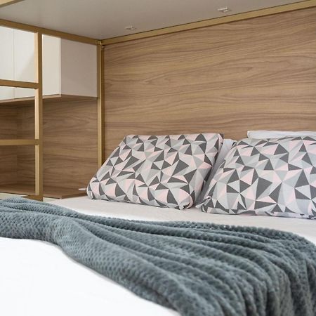 Apartamentos Completos A 15Min Beto Carreiro Com Wi-Fi Churrasqueira Em Condominio Com Piscina Portaria 24H Ideal Para Familia Piçarras Dış mekan fotoğraf