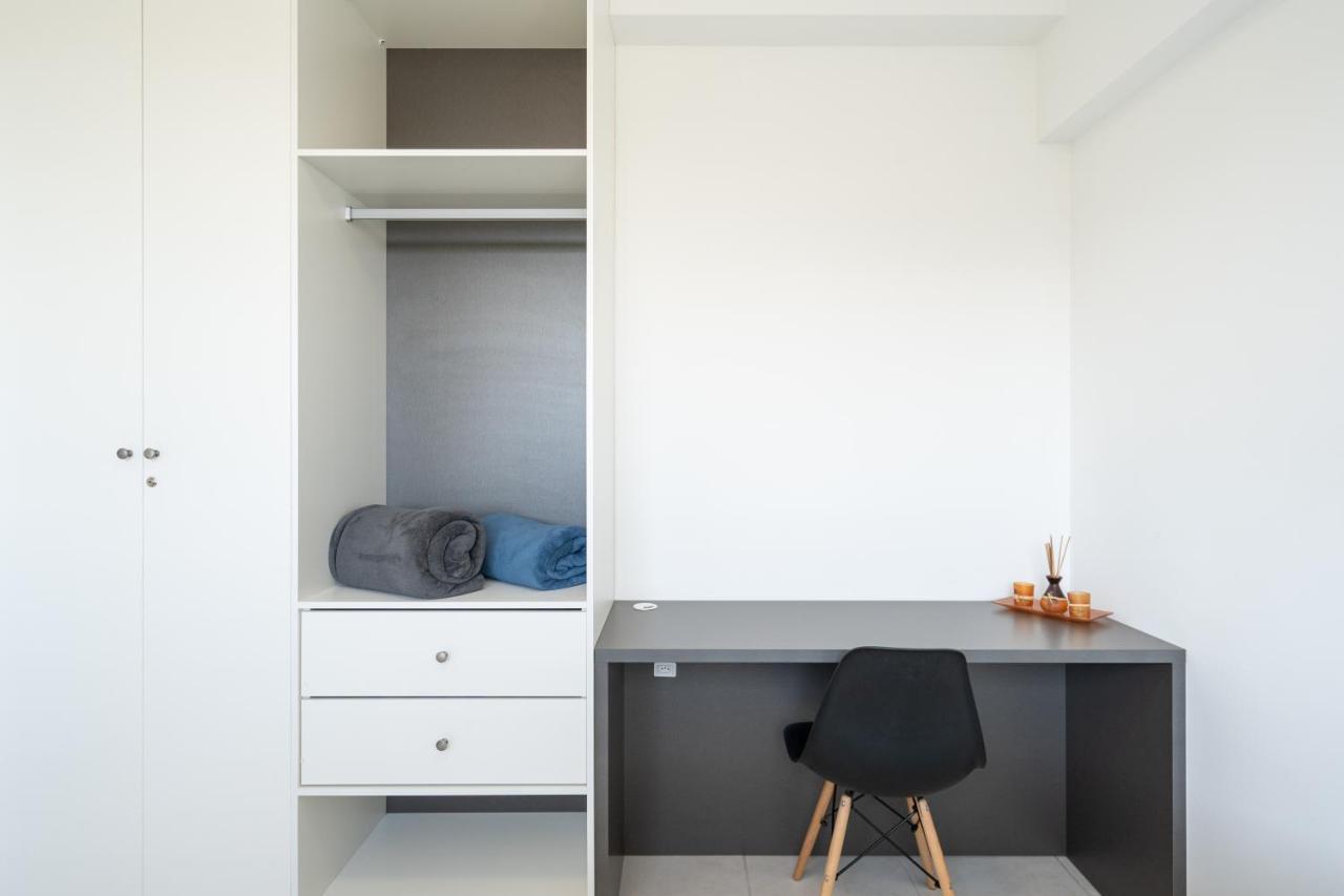 Apartamentos Completos A 15Min Beto Carreiro Com Wi-Fi Churrasqueira Em Condominio Com Piscina Portaria 24H Ideal Para Familia Piçarras Oda fotoğraf