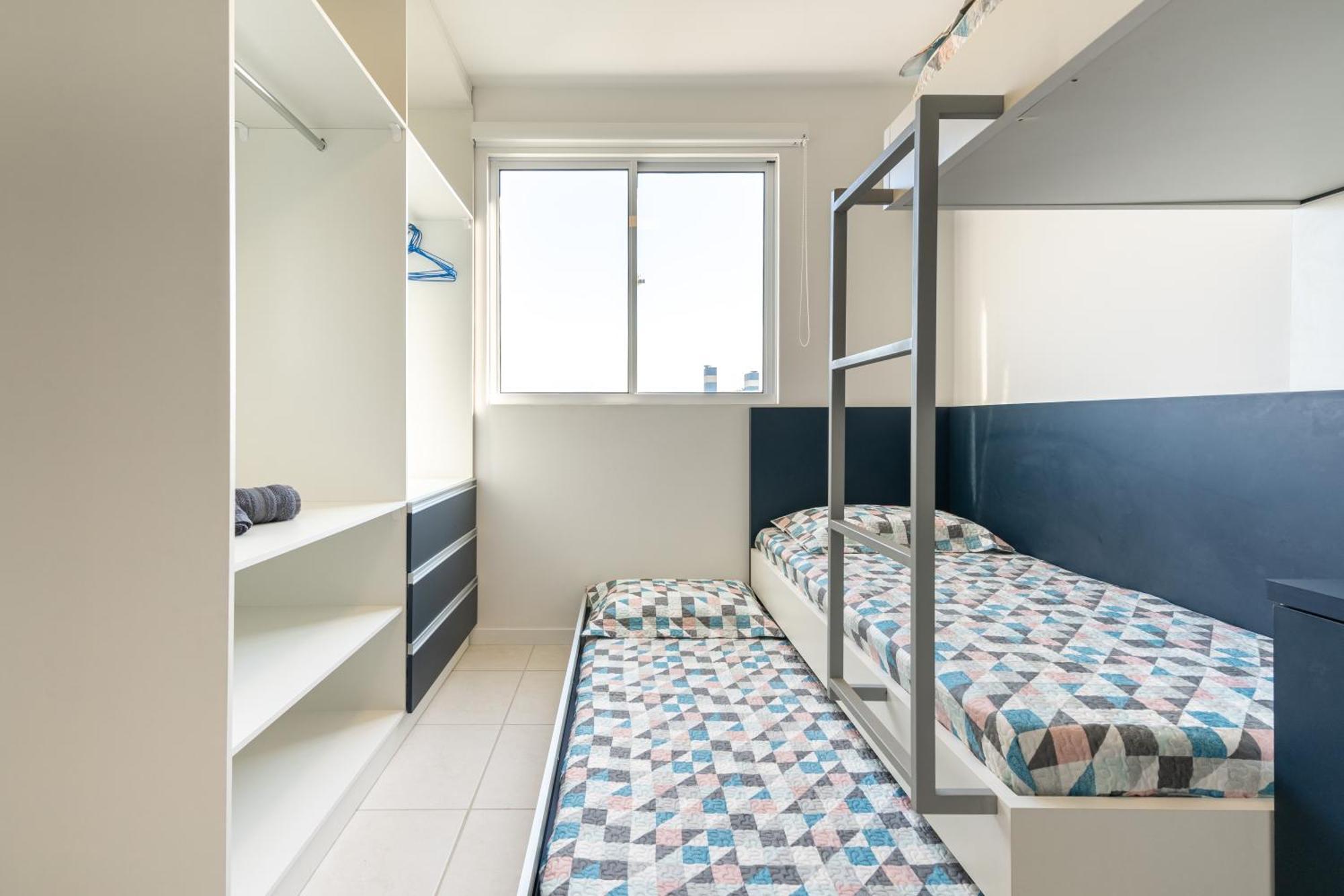 Apartamentos Completos A 15Min Beto Carreiro Com Wi-Fi Churrasqueira Em Condominio Com Piscina Portaria 24H Ideal Para Familia Piçarras Oda fotoğraf