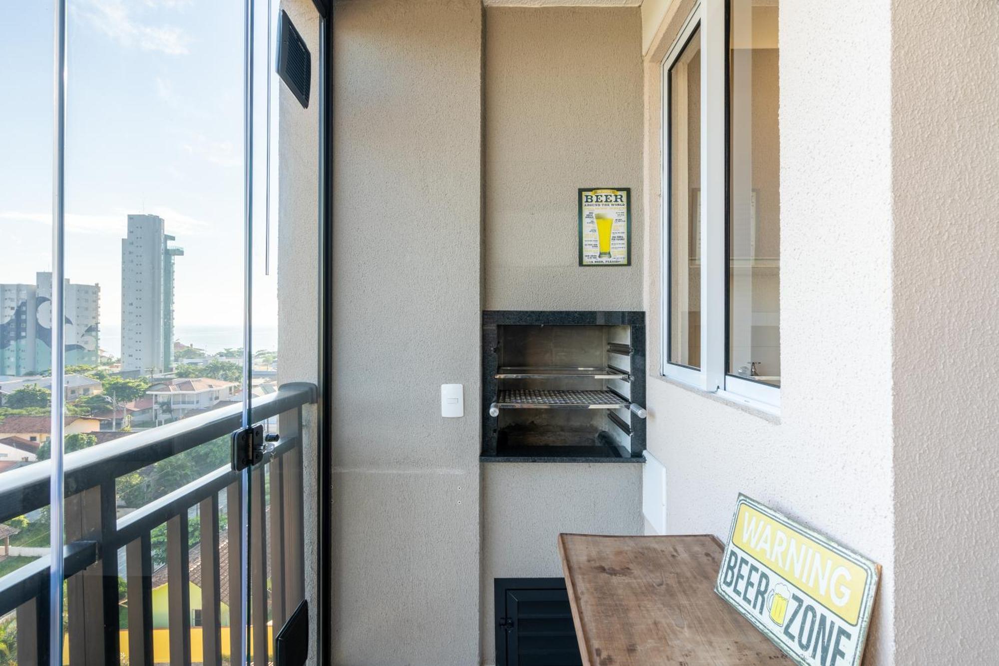 Apartamentos Completos A 15Min Beto Carreiro Com Wi-Fi Churrasqueira Em Condominio Com Piscina Portaria 24H Ideal Para Familia Piçarras Oda fotoğraf